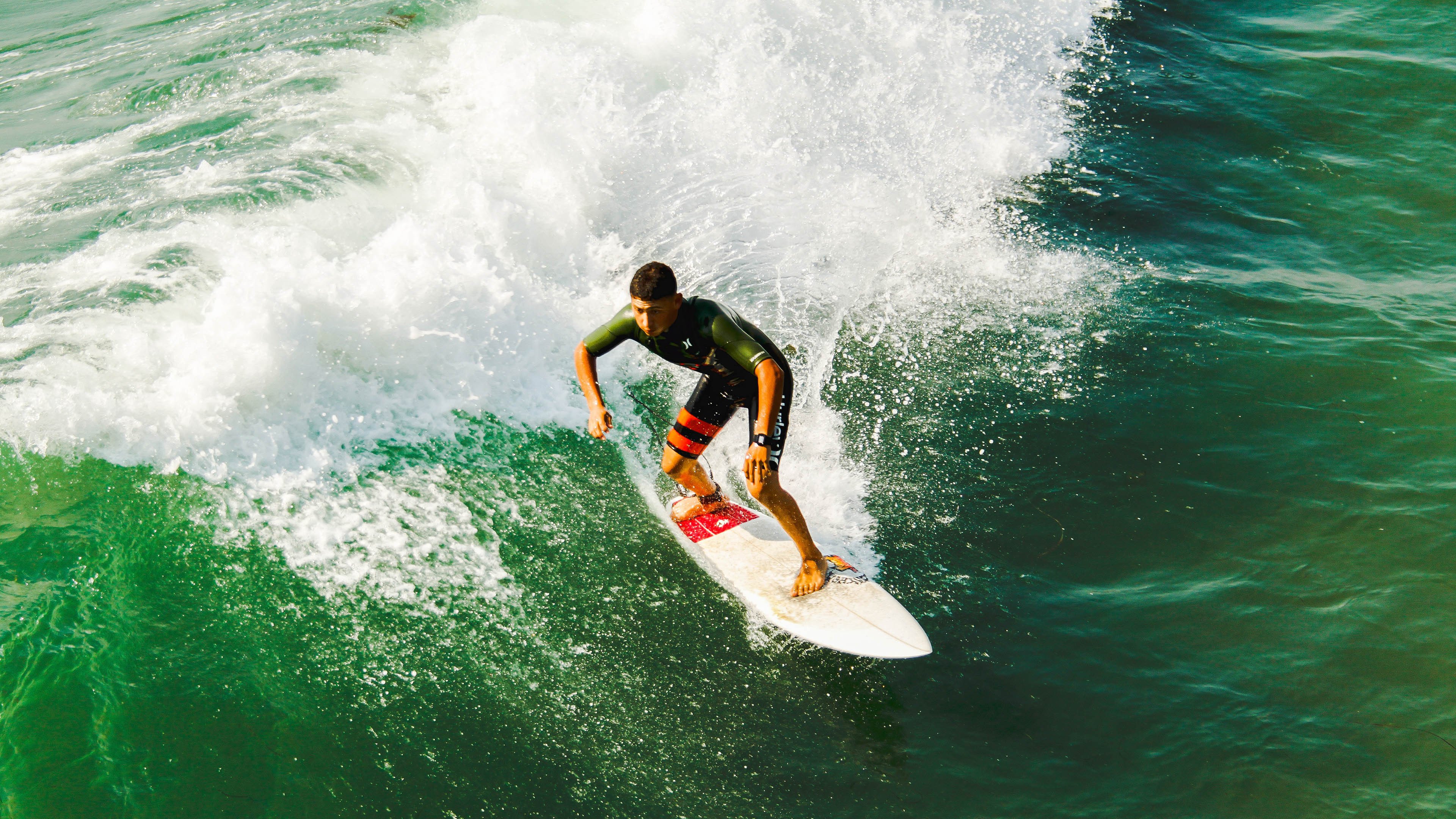马修·图穆亚：袋鼠队新星，冲击力十足的全能球员